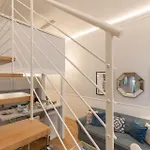 아파트 Design With Large Terrace