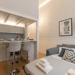 Design With Large Terrace 아파트 *