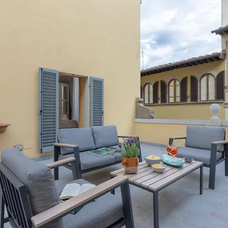 Design With Large Terrace Apartment Florence